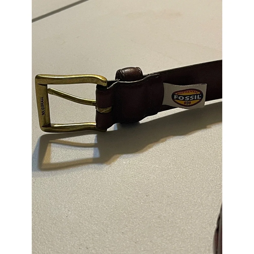 Fossil Leather Belt Mens‎ 46 Burgundy Brown Excellent Solid Brass MB2122B